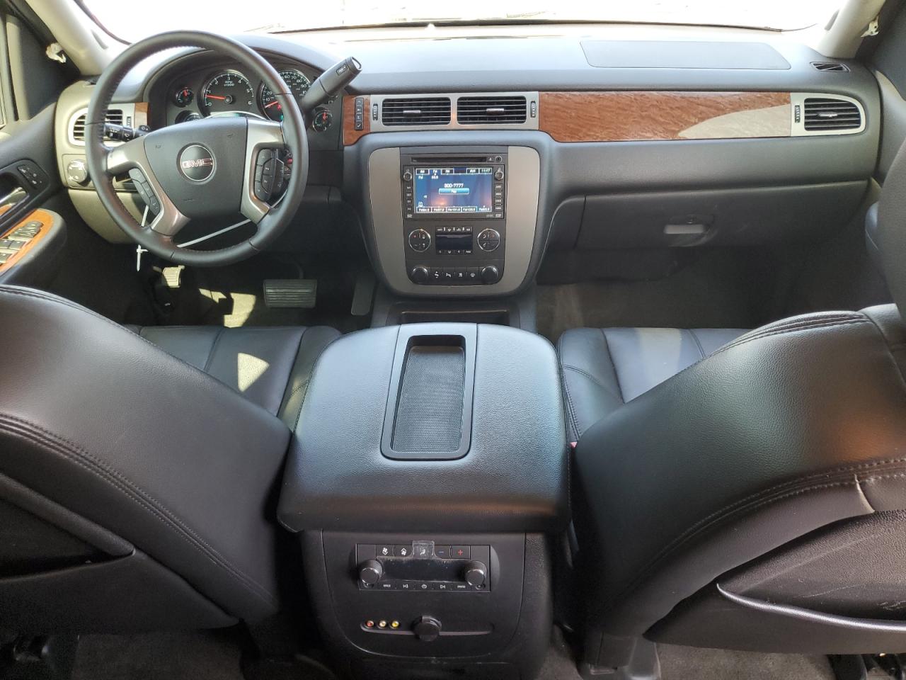 2008 GMC Yukon VIN: 1GKFC13018R168101 Lot: 85711705