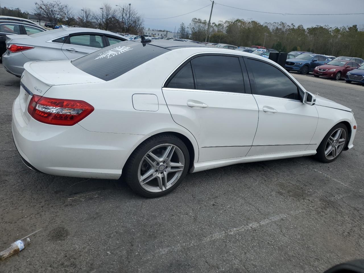2013 Mercedes-Benz E 350 4Matic white sedan gas WDDHF8JB0DA709291 photo #4