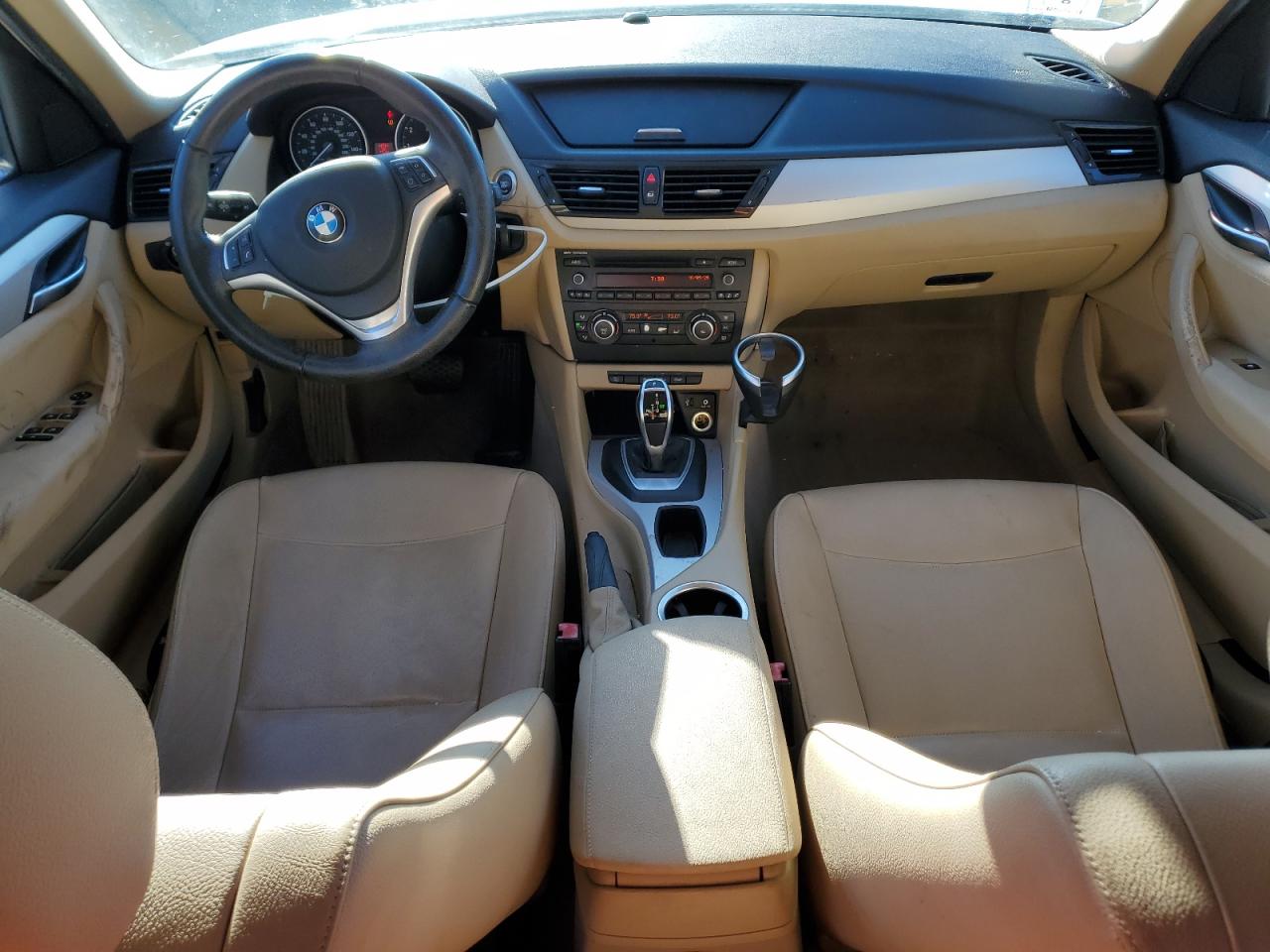 2014 BMW X1 xDrive28I VIN: WBAVL1C58EVY15869 Lot: 84724035