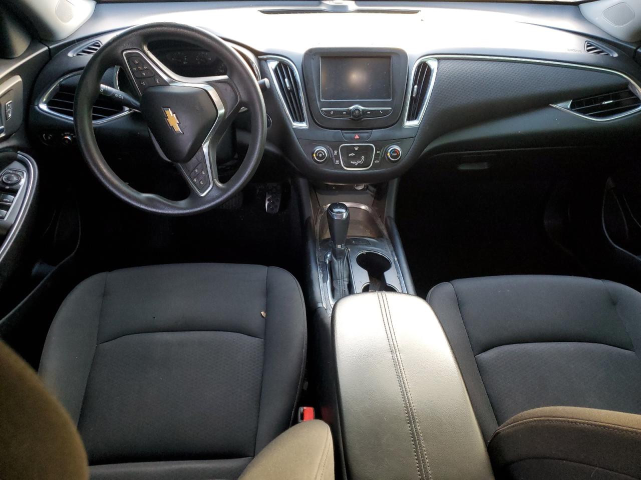 2018 Chevrolet Malibu Lt VIN: 1G1ZD5ST1JF167295 Lot: 84937055