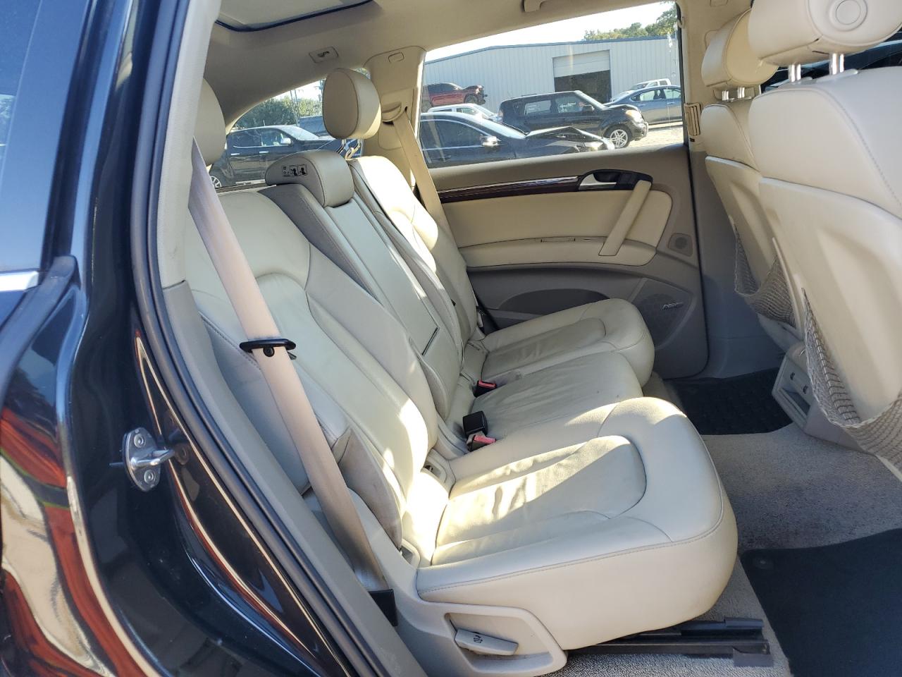 2007 Audi Q7 3.6 Quattro Premium VIN: WA1BY74L27D048319 Lot: 85381735