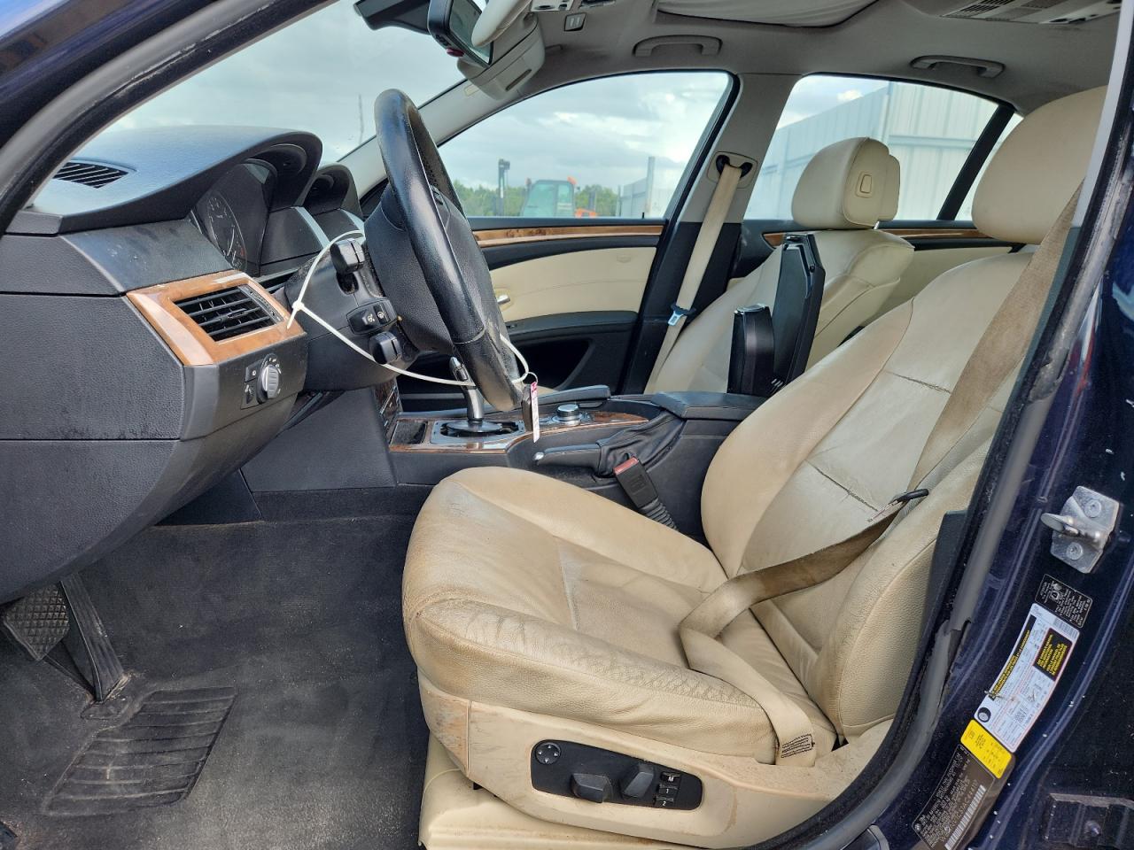 2010 BMW 528 Xi VIN: WBANV1C51AC444117 Lot: 85817885