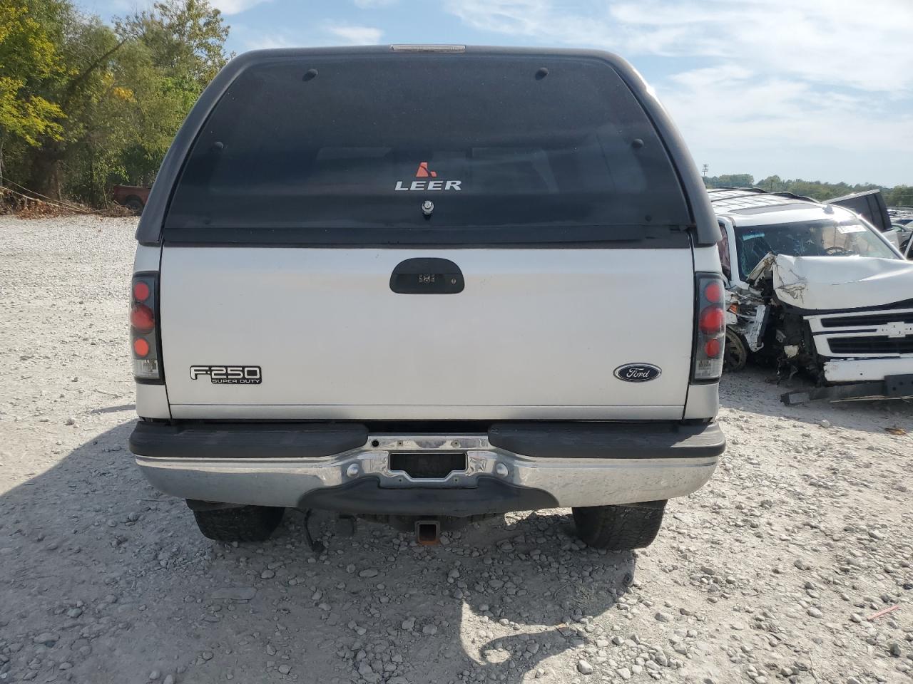 1999 Ford F250 Super Duty VIN: 1FTNX21L4XEC19000 Lot: 81460995