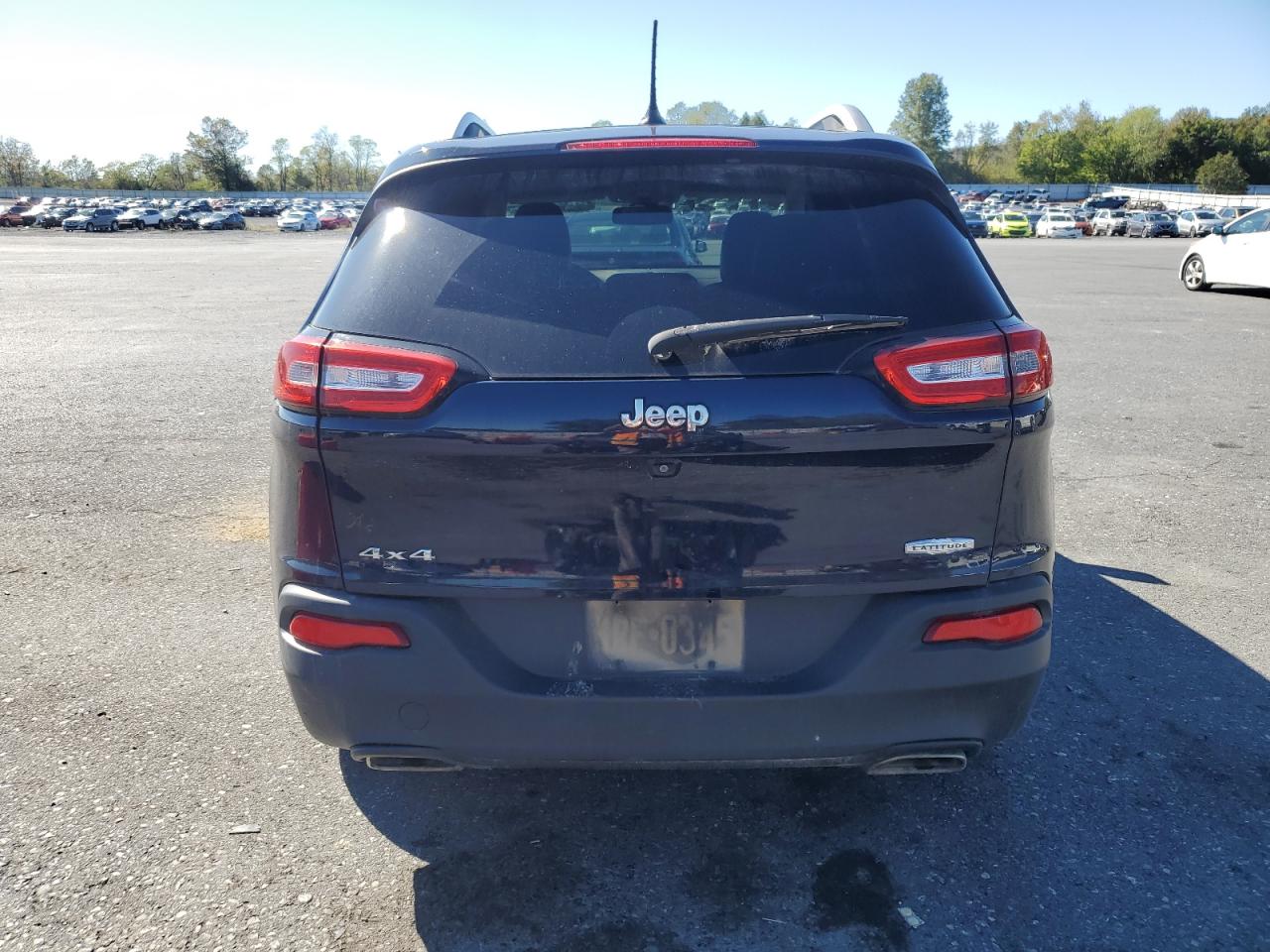 2015 Jeep Cherokee Latitude VIN: 1C4PJMCS2FW578042 Lot: 85941165