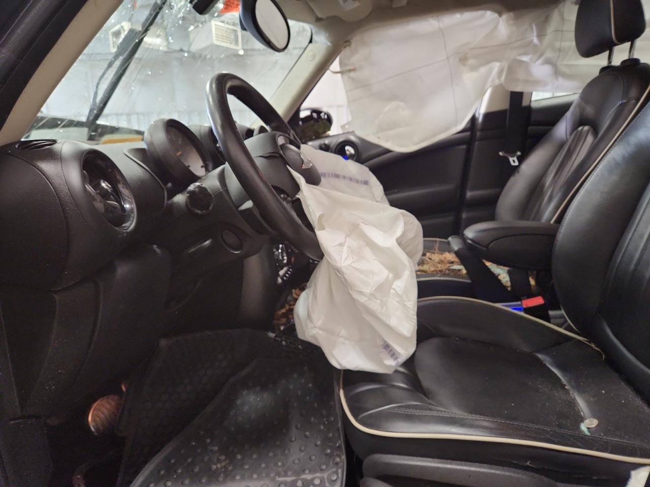 2015 Mini Cooper S Countryman VIN: WMWZC5C58FWP46105 Lot: 90997925