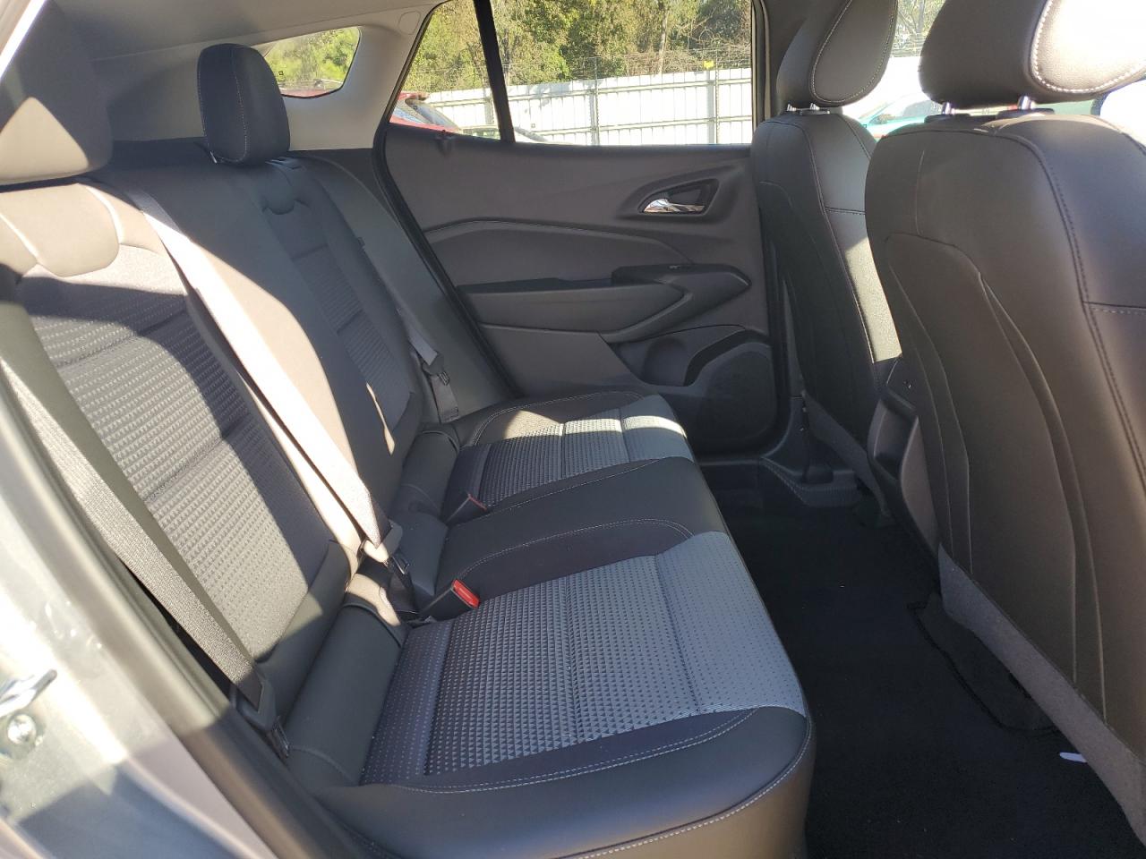 2025 Chevrolet Trax 1Lt VIN: KL77LHEP1SC322400 Lot: 87290865