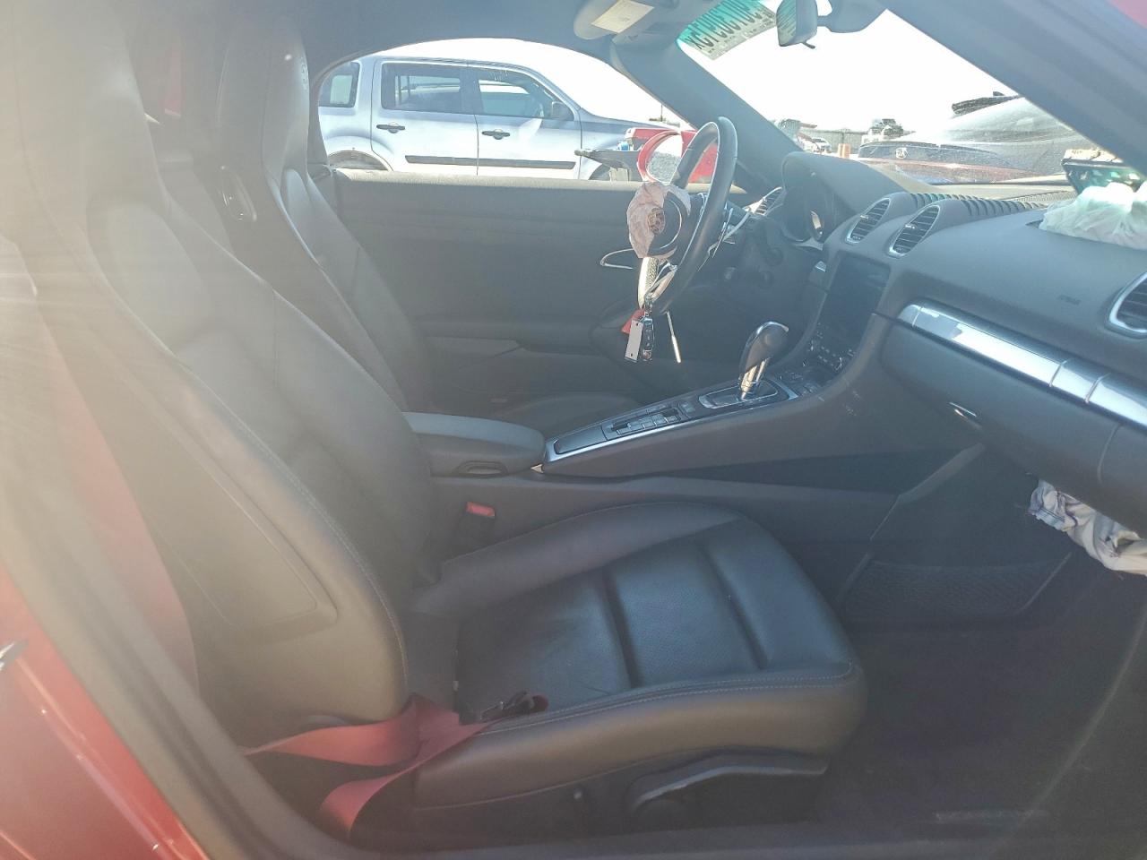 2019 Porsche Boxster Base VIN: WP0CA2A88KS210380 Lot: 90730915