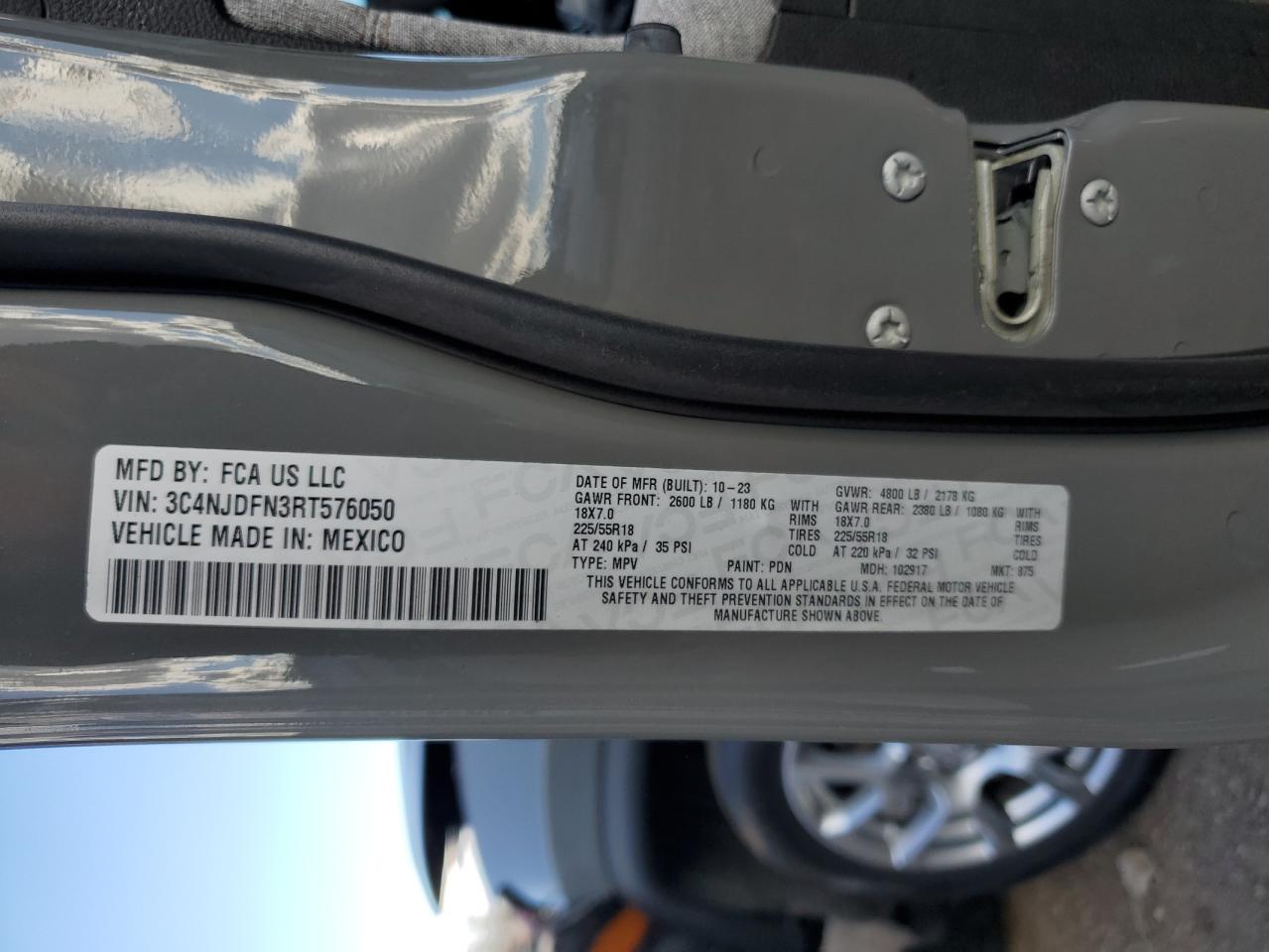 2024 Jeep Compass Latitude Lux VIN: 3C4NJDFN3RT576050 Lot: 90640115