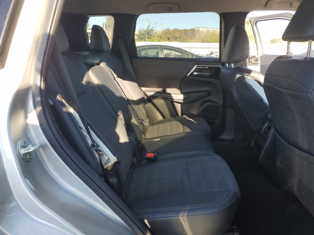 2024 Mitsubishi Outlander Se VIN: JA4J3VA80RZ020183 Lot: 82782175