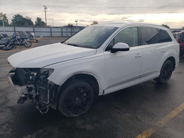 Паркетники AUDI Q7 2017 Белы