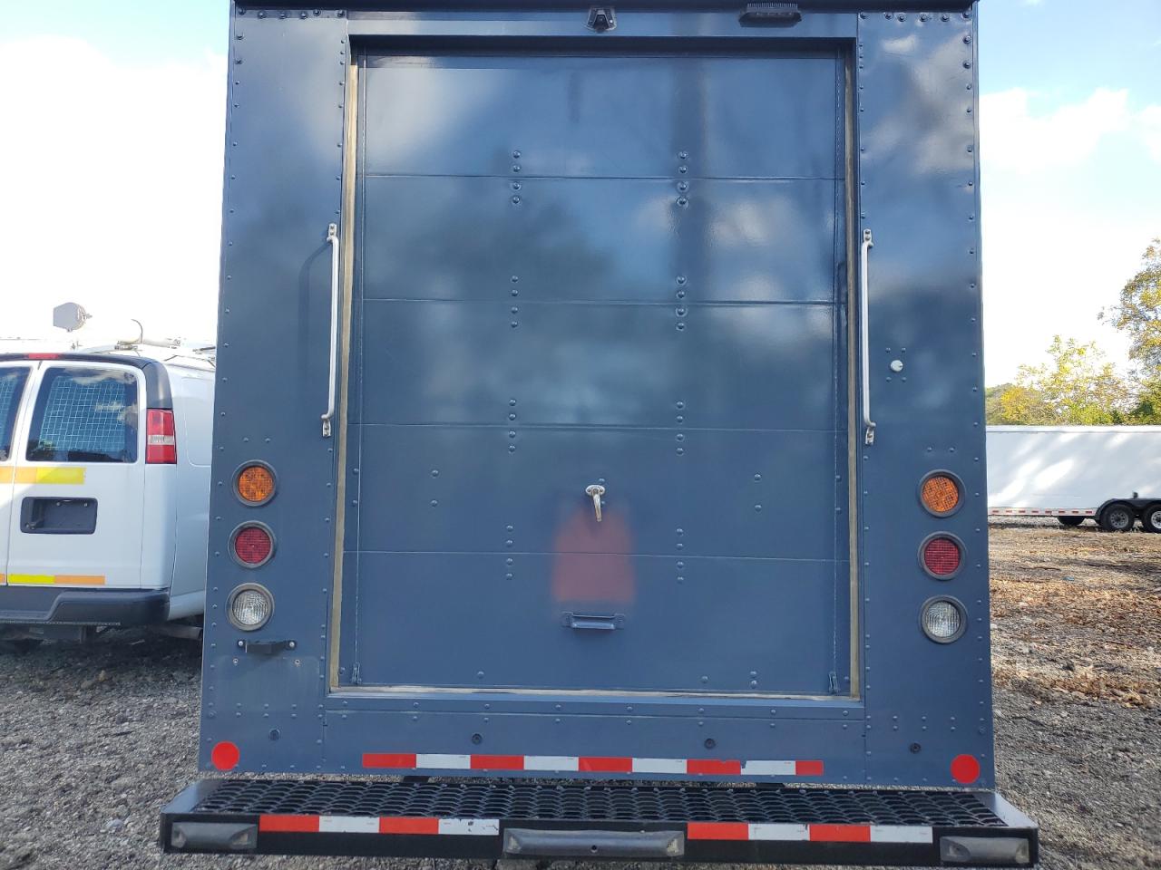 2021 Ford Transit Delivery Truck VIN: 1FDDF6P88MKA54831 Lot: 86989385