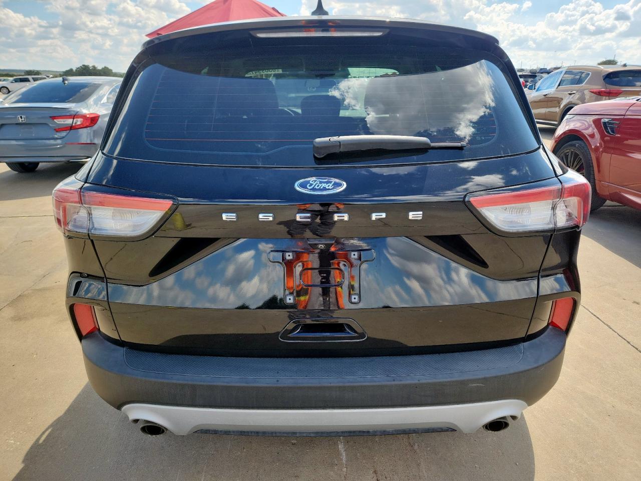 2022 Ford Escape S VIN: 1FMCU0F67NUB17809 Lot: 85699475