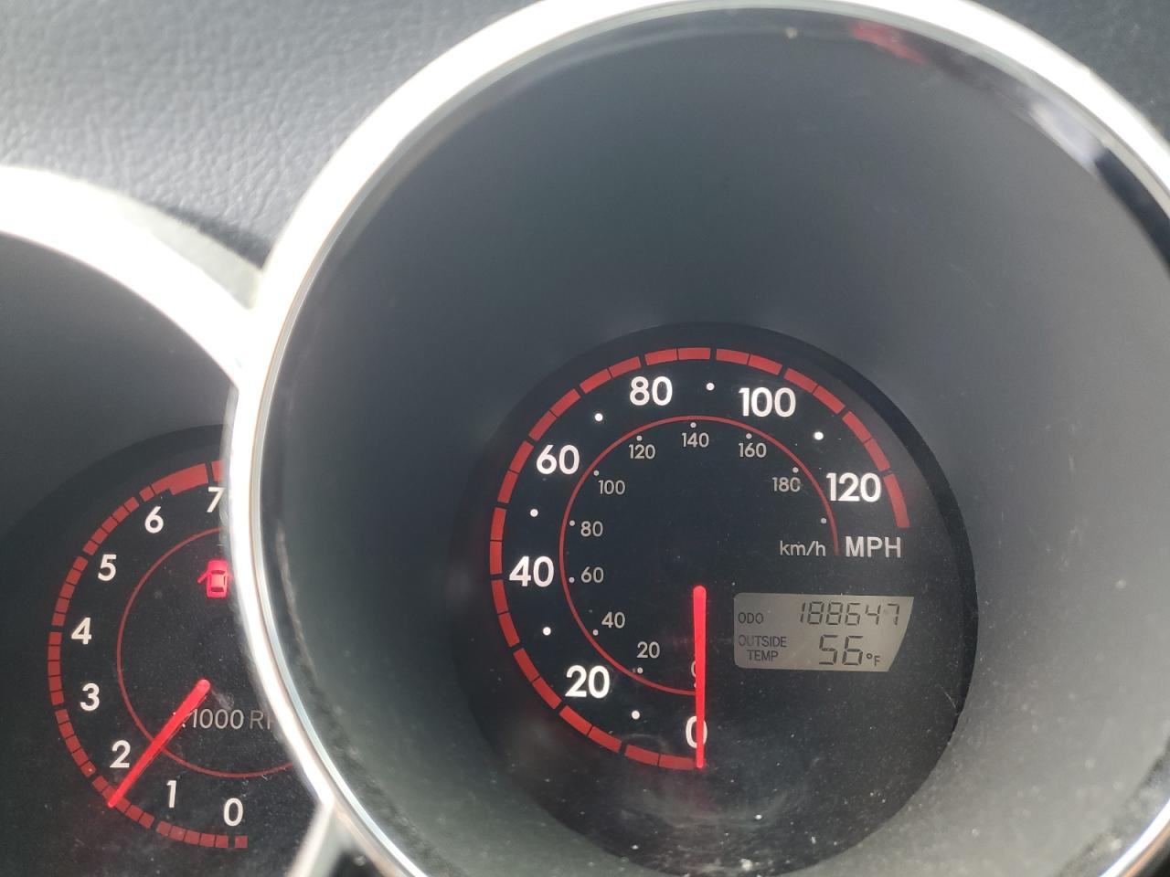 2005 Toyota Corolla Matrix Xr VIN: 2T1KR30E35C435247 Lot: 89831305