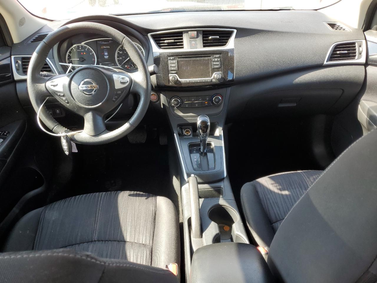 2017 Nissan Sentra S VIN: 3N1AB7AP2HL685901 Lot: 84931555