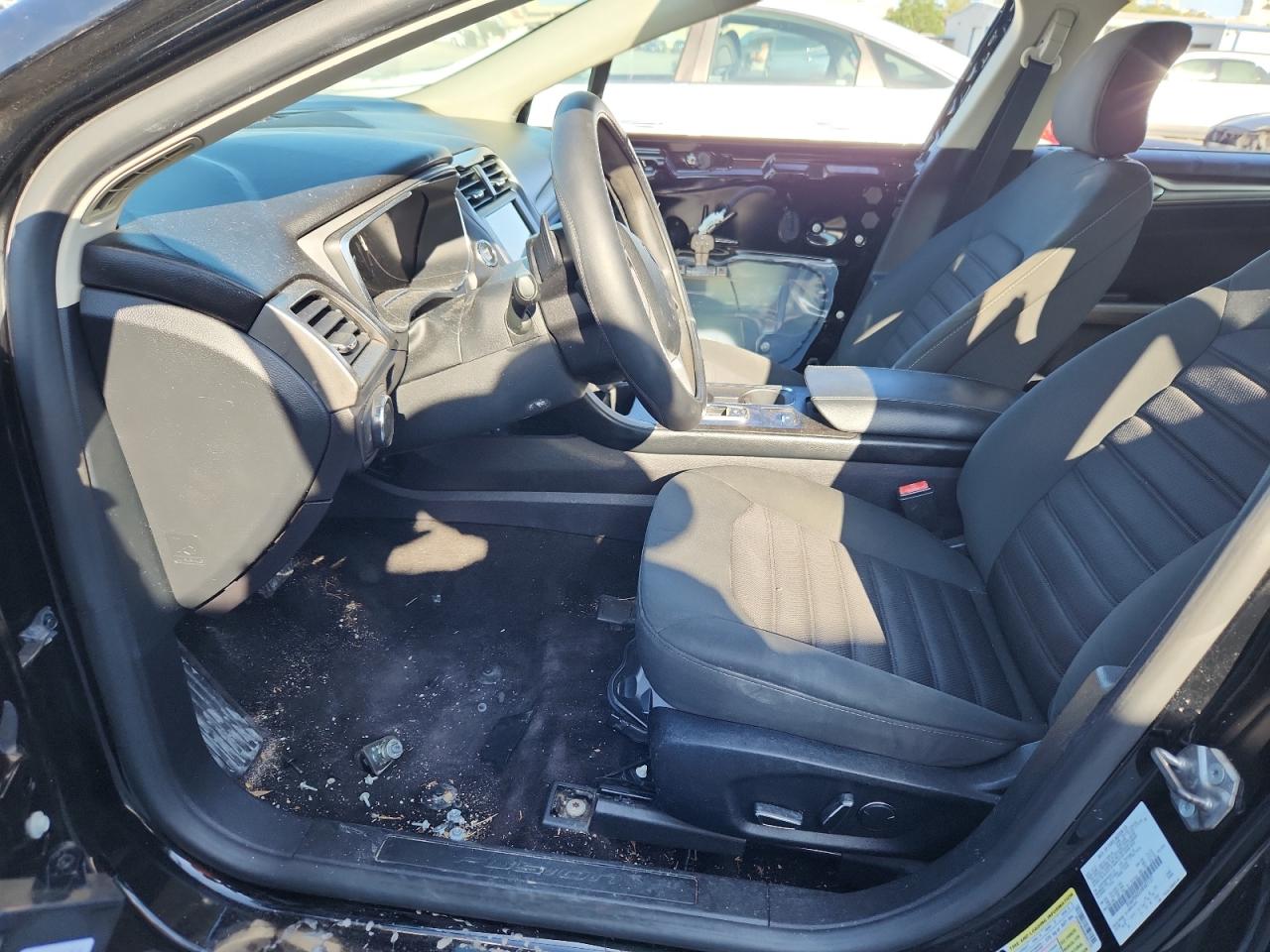 2017 Ford Fusion Se VIN: 3FA6P0HDXHR407127 Lot: 82236935