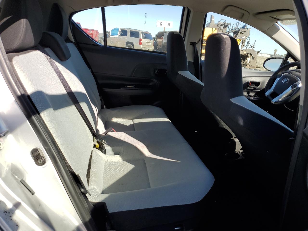 2015 Toyota Prius C VIN: JTDKDTB38F1099191 Lot: 82625455