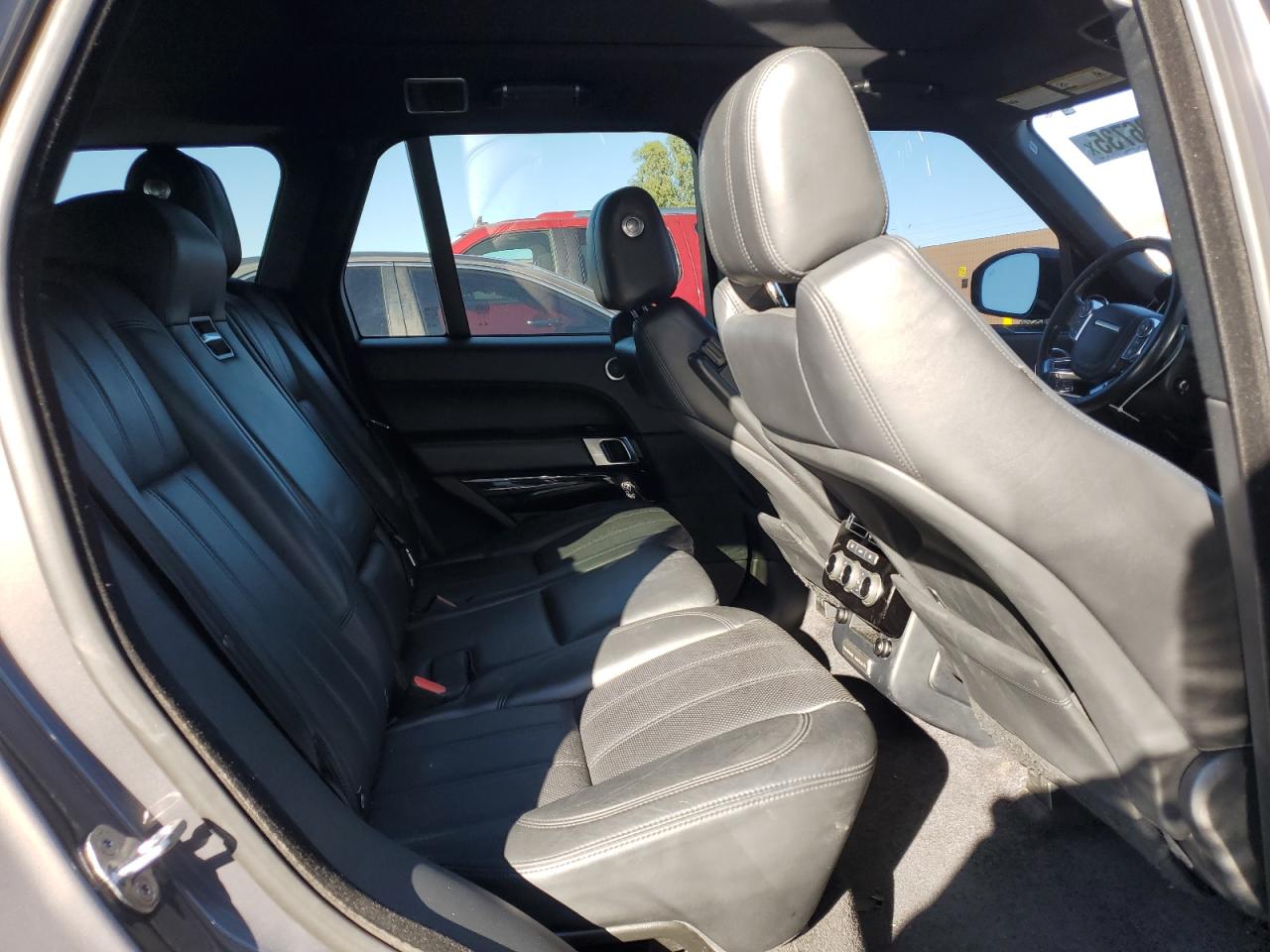 2016 Land Rover Range Rover Hse VIN: SALGS2VF1GA256890 Lot: 82496735