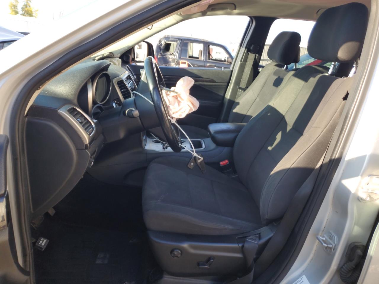 2011 Jeep Grand Cherokee Laredo VIN: 1J4RR4GG1BC550973 Lot: 86527655