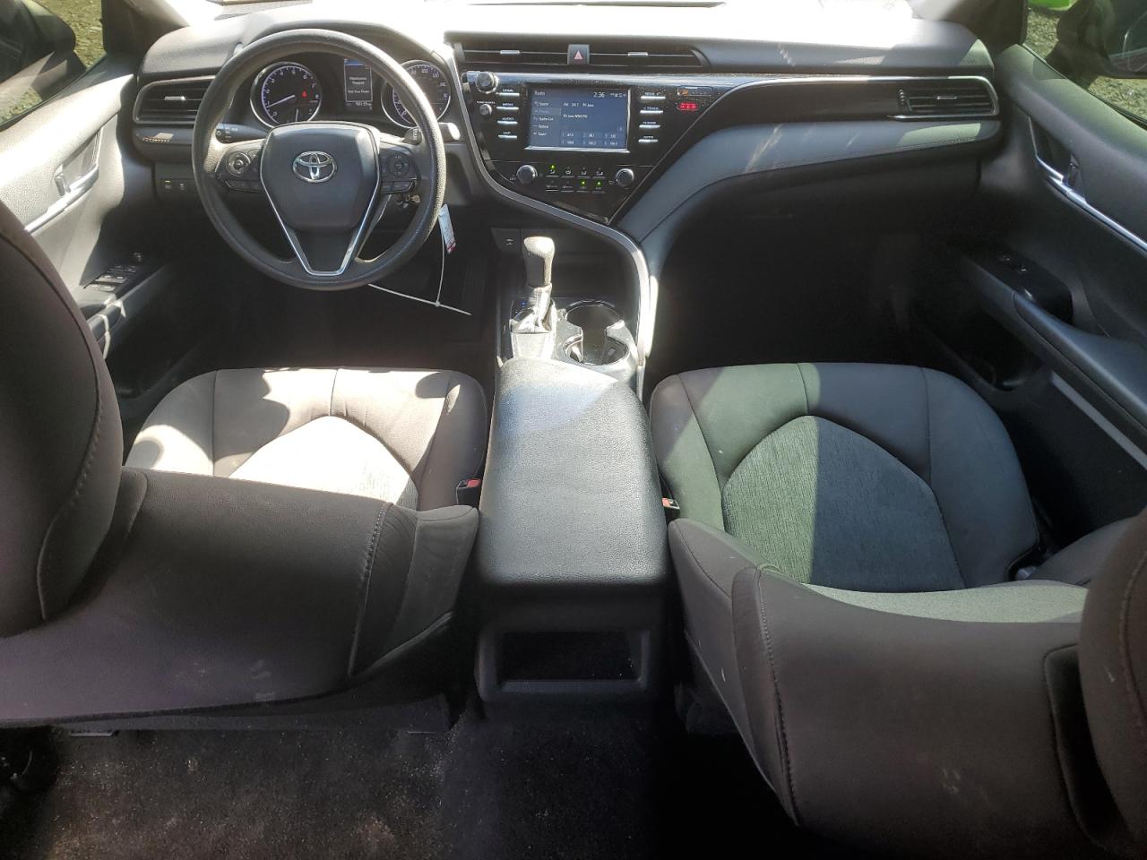 2019 Toyota Camry L VIN: 4T1B11HK4KU743267 Lot: 86238455