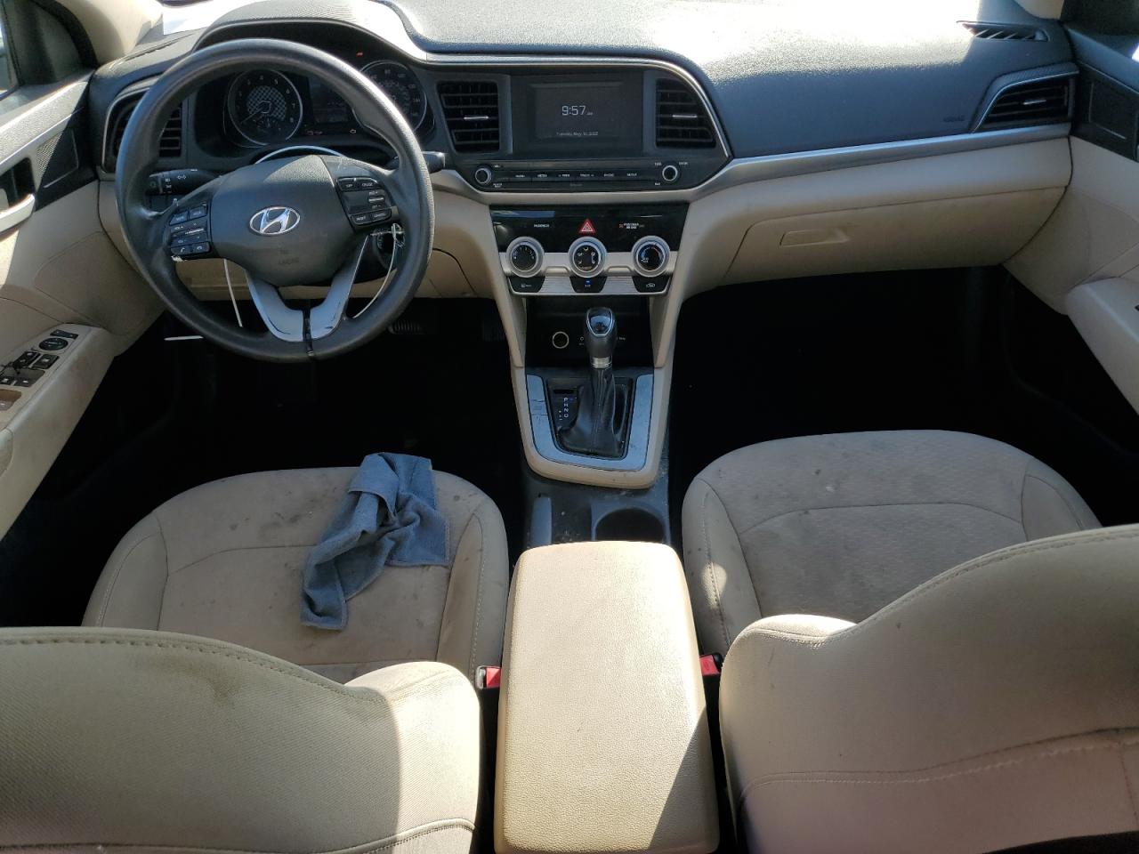 2019 Hyundai Elantra Se VIN: 5NPD74LF9KH487838 Lot: 82530195