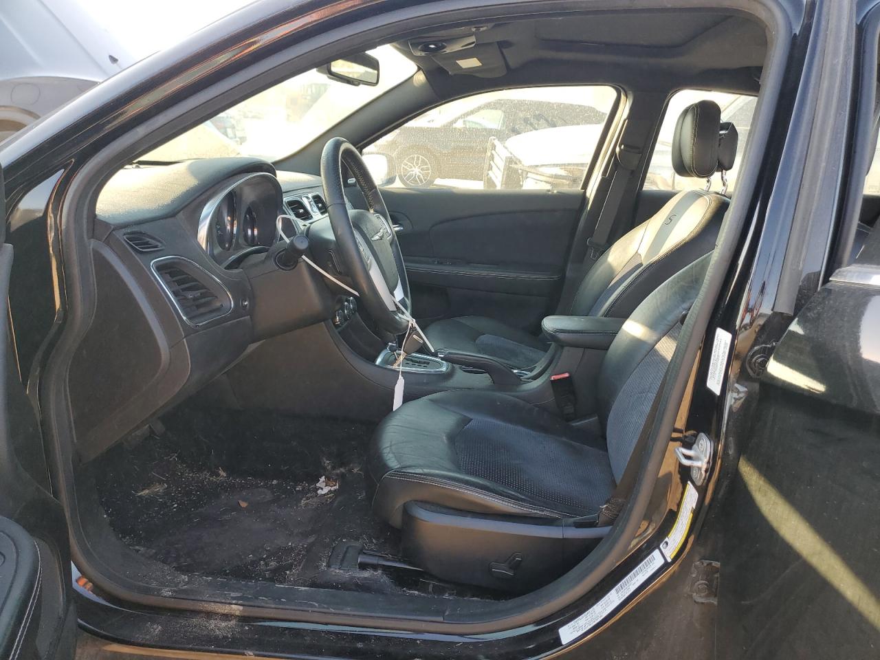 2012 Chrysler 200 S VIN: 1C3CCBHG5CN307211 Lot: 86638875