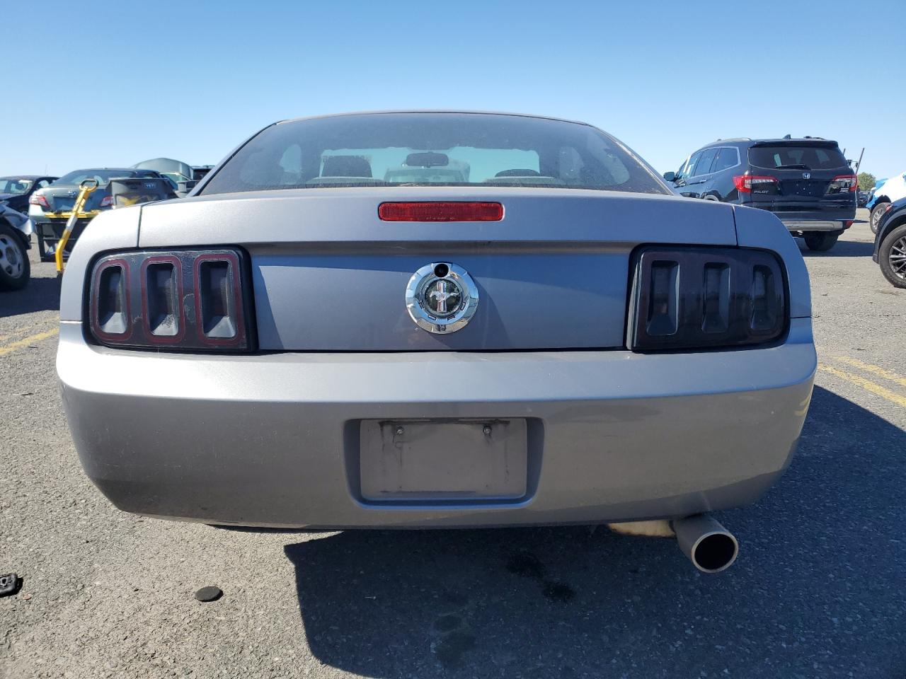 2006 Ford Mustang VIN: 1ZVFT80N965261048 Lot: 82345005