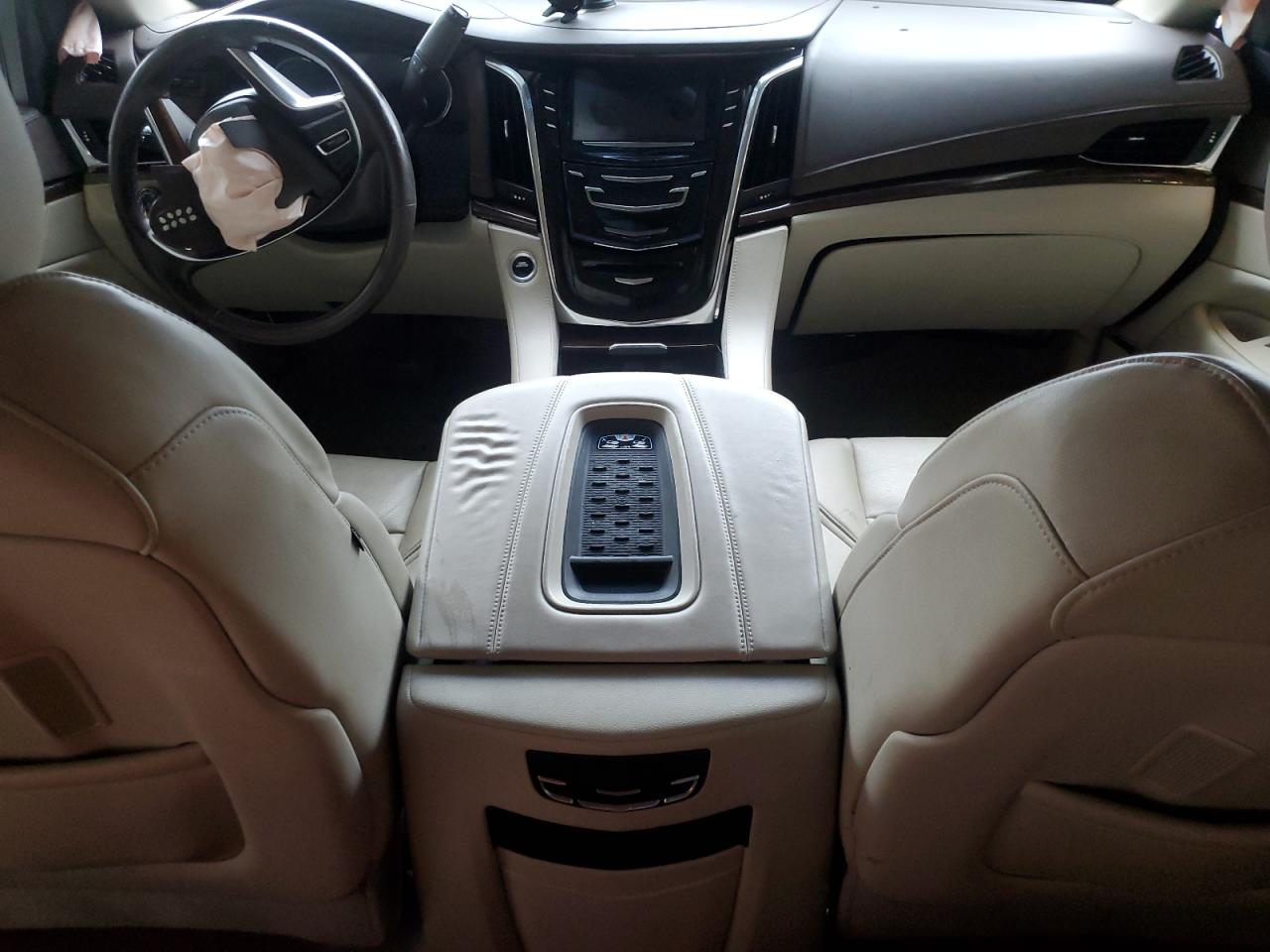 2017 Cadillac Escalade Luxury VIN: 1GYS4BKJ3HR325340 Lot: 90565695