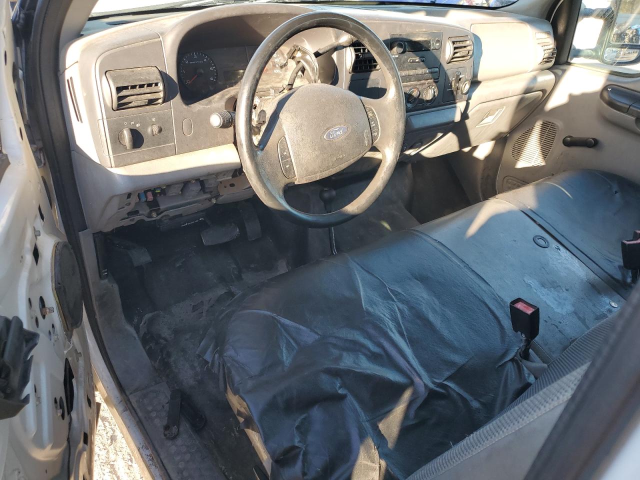 2005 Ford F250 Super Duty VIN: 1FTSX21585EC54897 Lot: 89502955