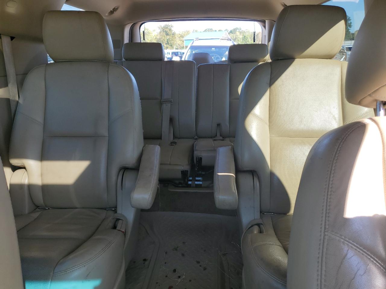 2011 GMC Yukon Xl C1500 Slt VIN: 1GKS1KE07BR297670 Lot: 82344945