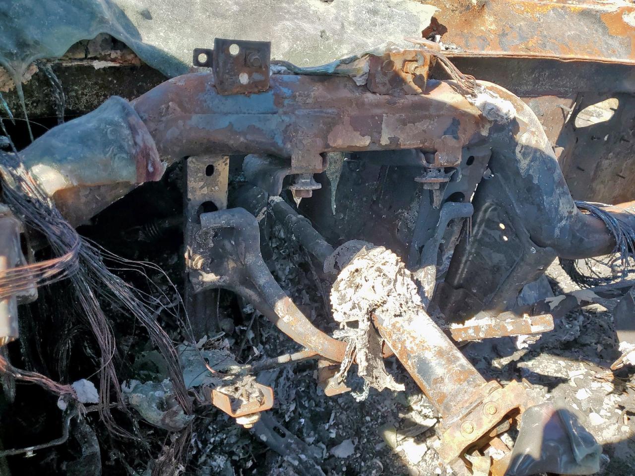 2015 GMC Sierra K1500 Slt VIN: 3GTU2VEC7FG423674 Lot: 85094425