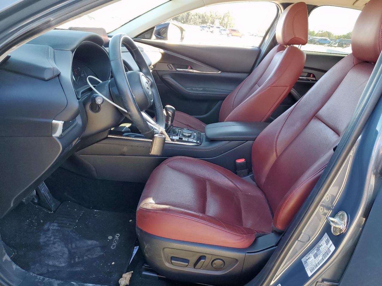 2022 Mazda Cx-30 Preferred VIN: 3MVDMBCL6NM421750 Lot: 87251175