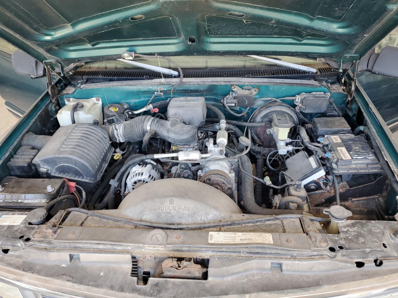 1998 Chevrolet Gmt-400 K1500 VIN: 1GCEK19R0WE161404 Lot: 85154085