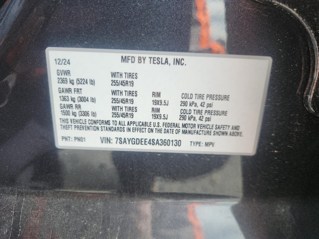 2025 Tesla Model Y VIN: 7SAYGDEE4SA360130 Lot: 81943085