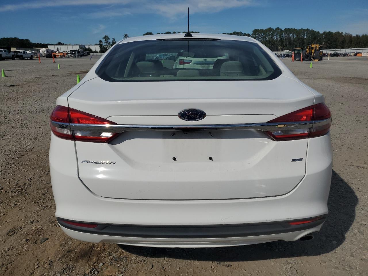 2018 Ford Fusion Se VIN: 3FA6P0H70JR194589 Lot: 82743405