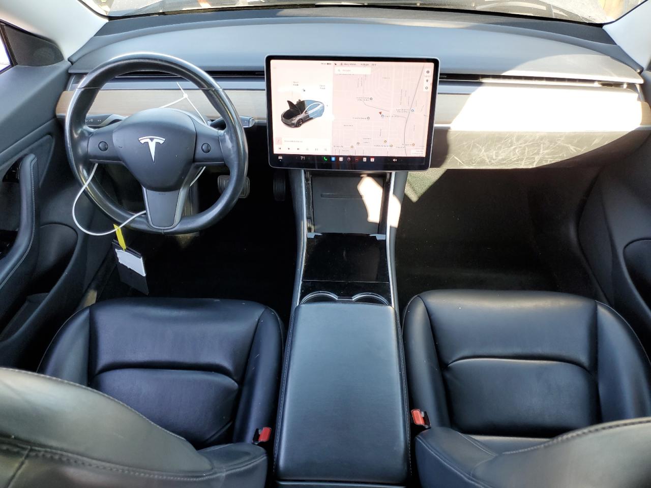 2018 Tesla Model 3 VIN: 5YJ3E1EA2JF052805 Lot: 85682655