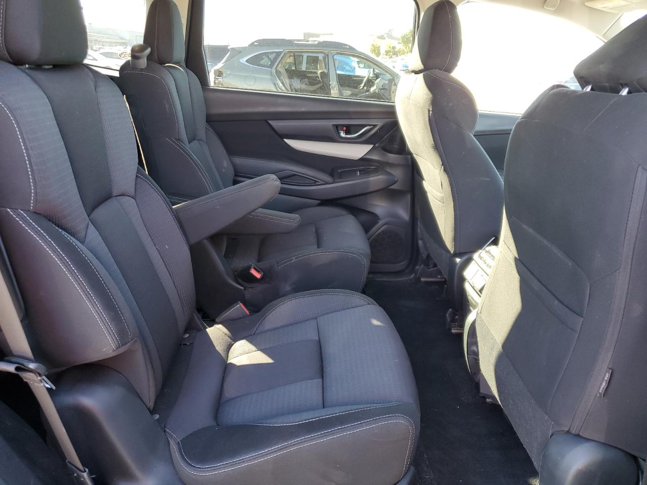 2020 Subaru Ascent Premium VIN: 4S4WMAFD3L3405301 Lot: 84291115