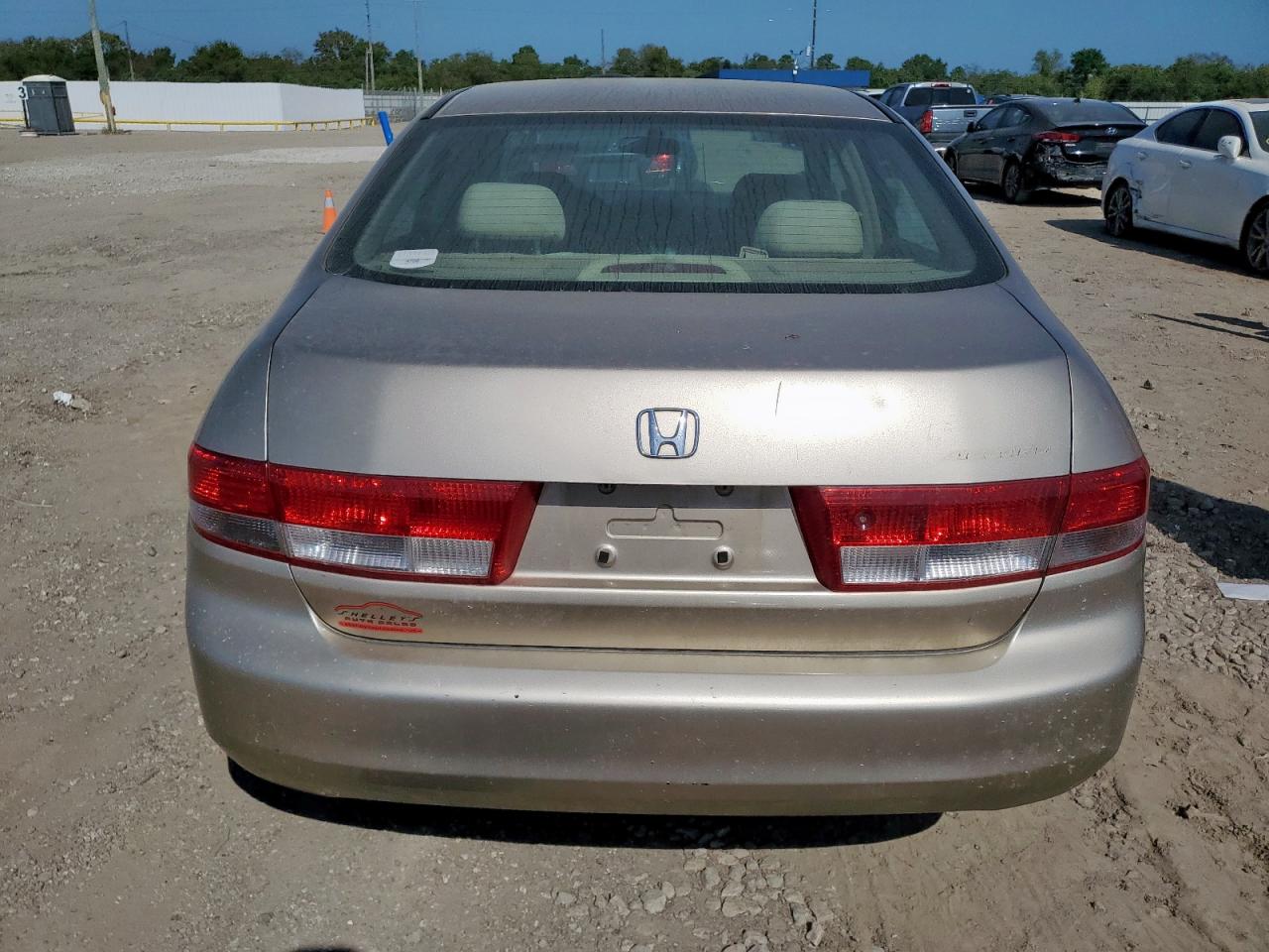 2004 Honda Accord Lx VIN: 1HGCM56474A090886 Lot: 84937665