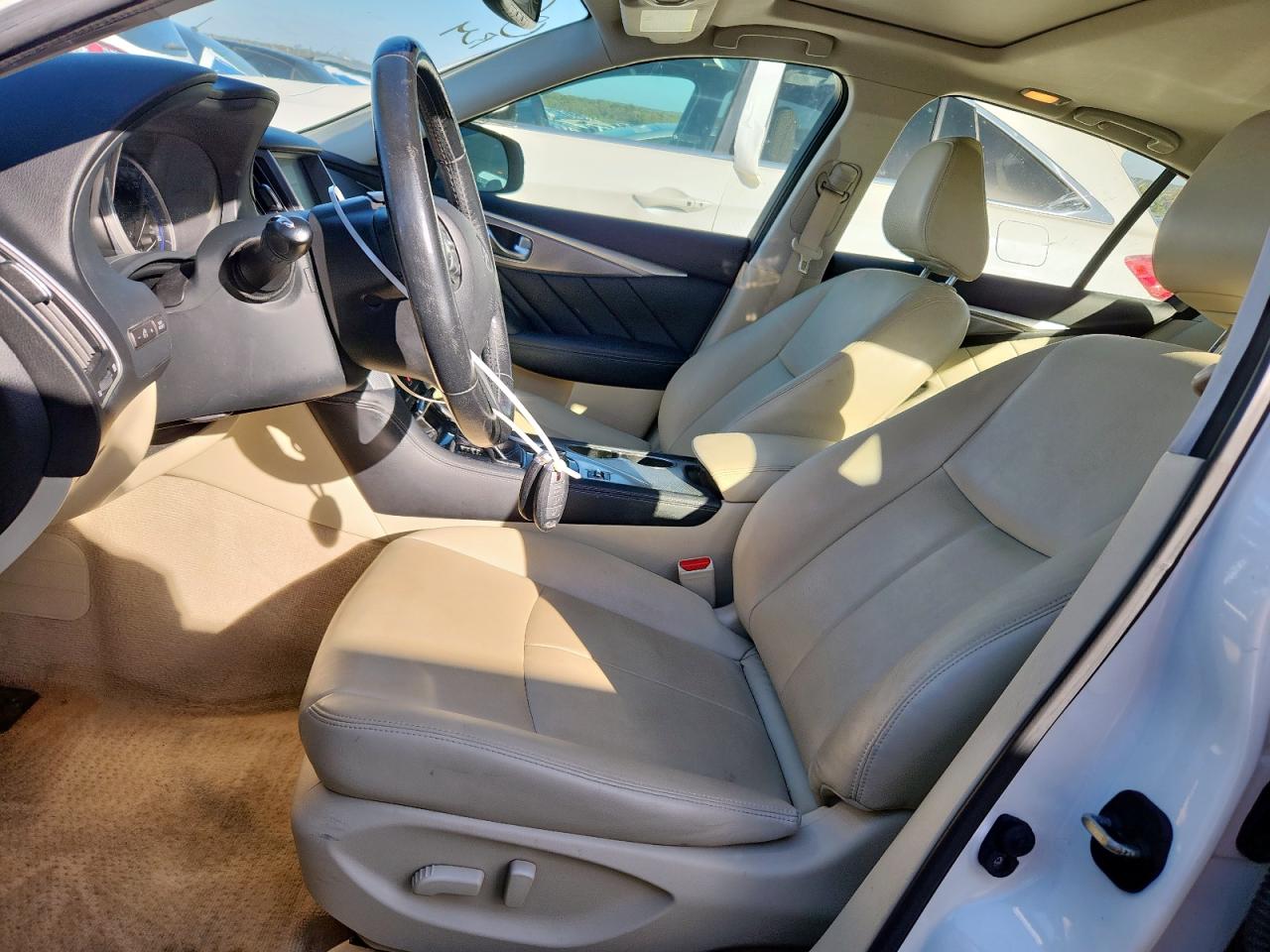 2015 Infiniti Q50 Base VIN: JN1BV7AR4FM418663 Lot: 86886695