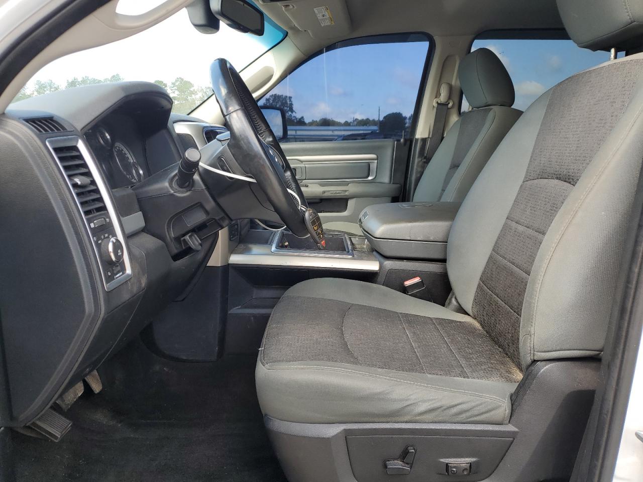 2015 Ram 1500 Slt VIN: 1C6RR7LT9FS732630 Lot: 85854215