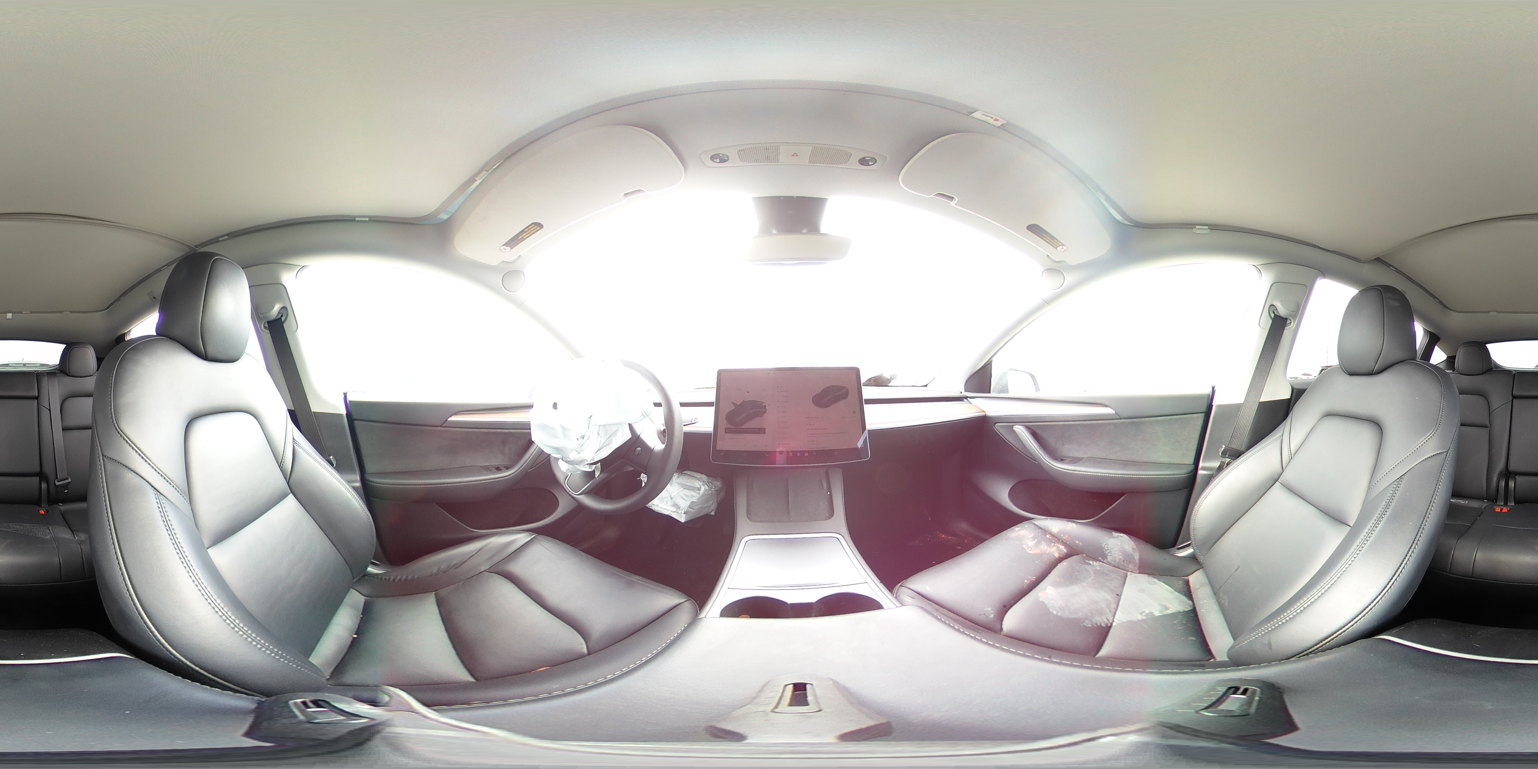 2024 Tesla Model Y VIN: 7SAYGDEDXRF120178 Lot: 85525395