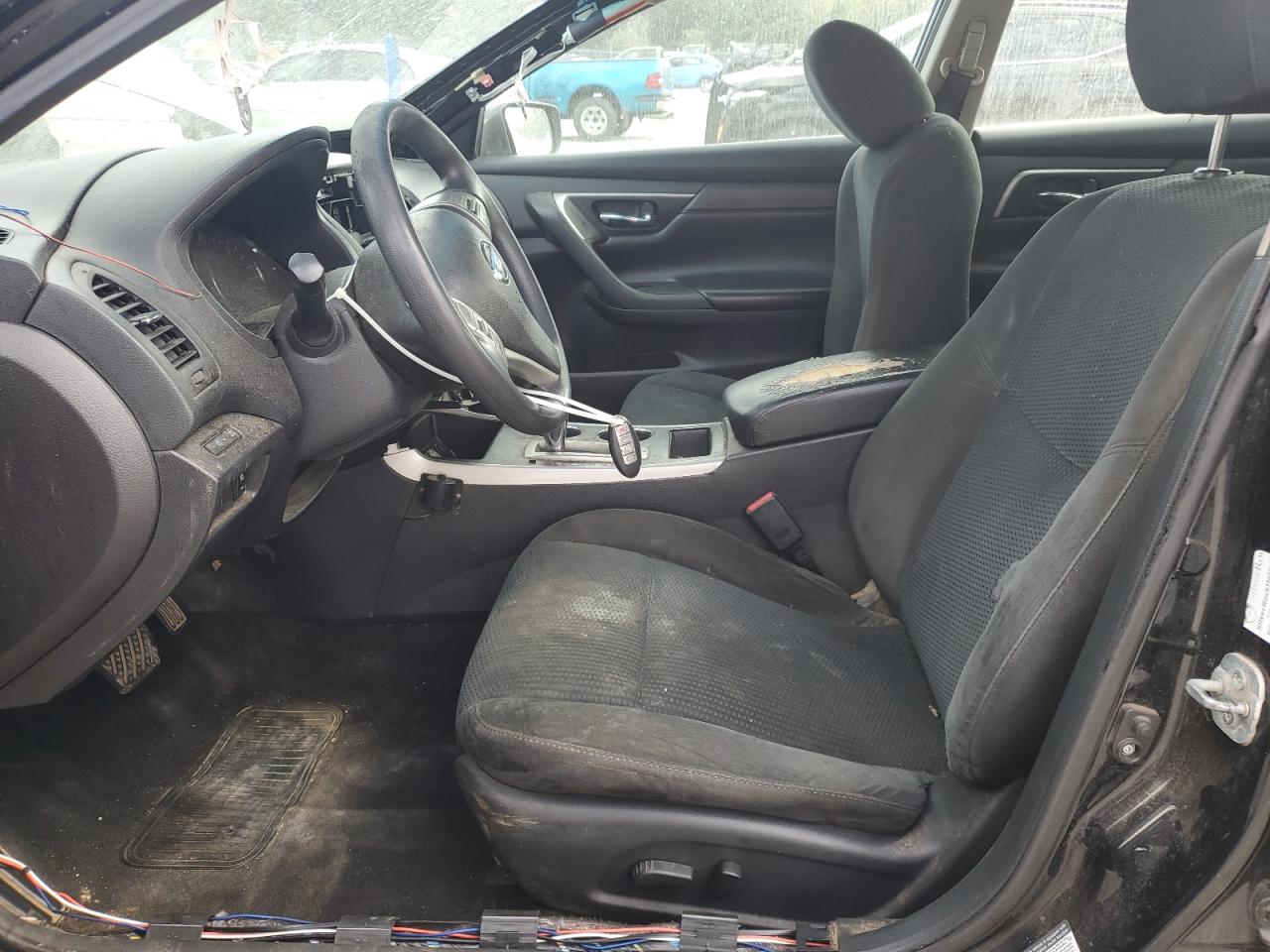 2015 Nissan Altima 2.5 VIN: 1N4AL3AP3FC573321 Lot: 84300955