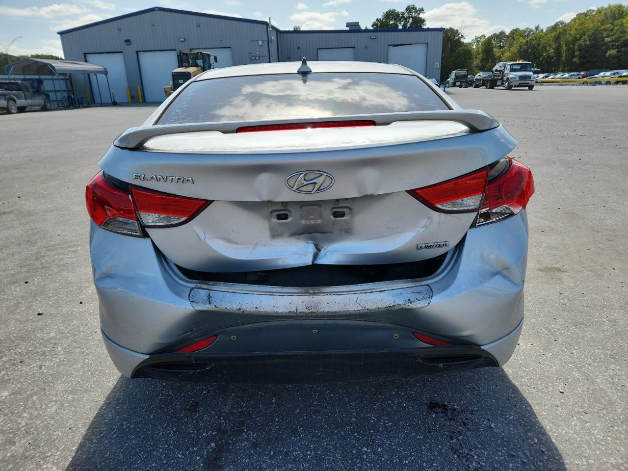 2013 Hyundai Elantra Gls VIN: 5NPDH4AE1DH265269 Lot: 81999805