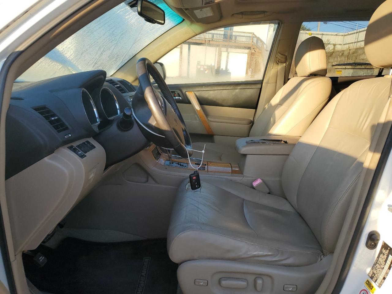 2010 Toyota Highlander Hybrid Limited VIN: JTEJW3EH6A2045769 Lot: 84653265