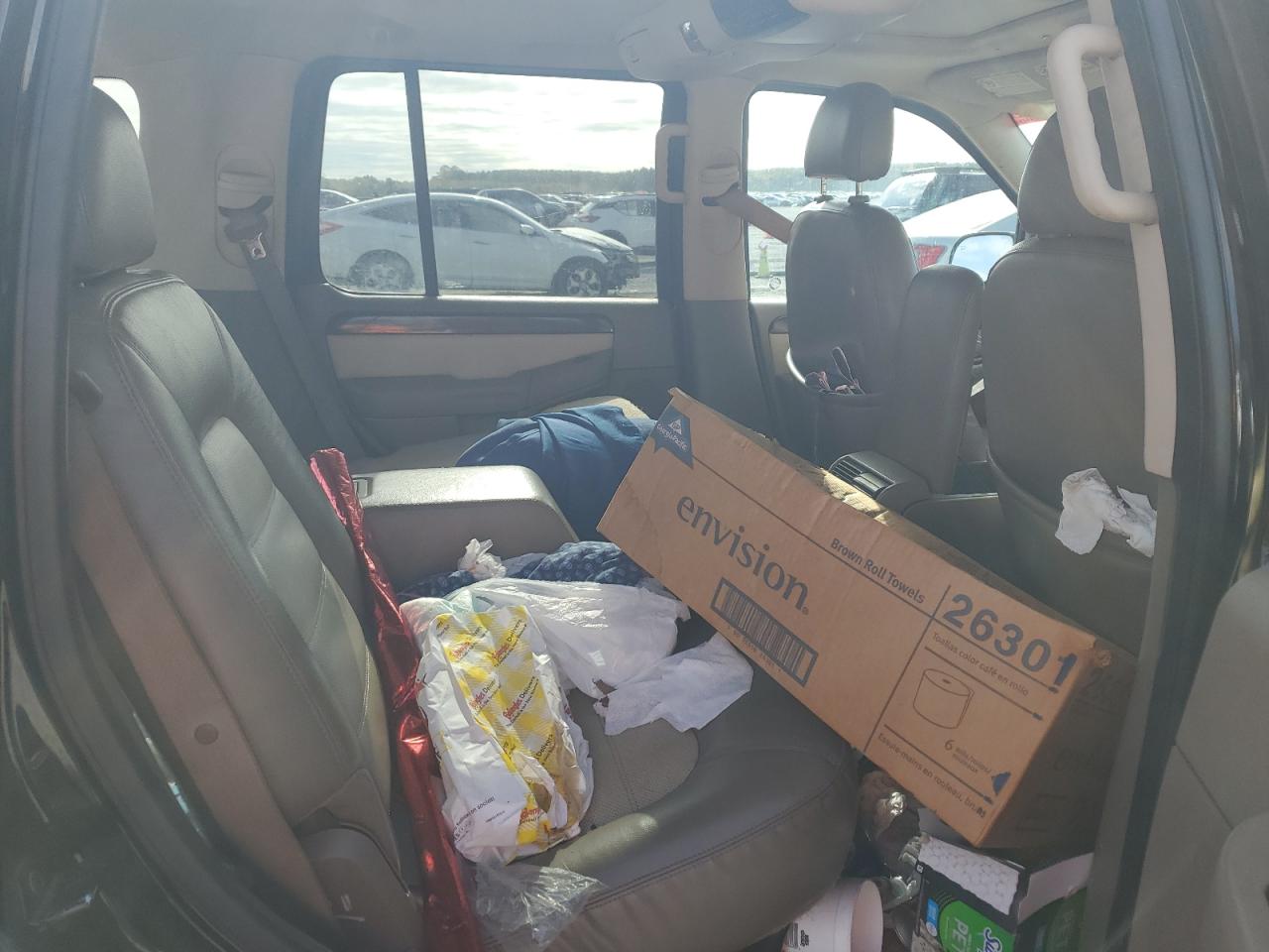 2004 Ford Explorer Eddie Bauer VIN: 1FMZU64W54ZA13952 Lot: 86152315