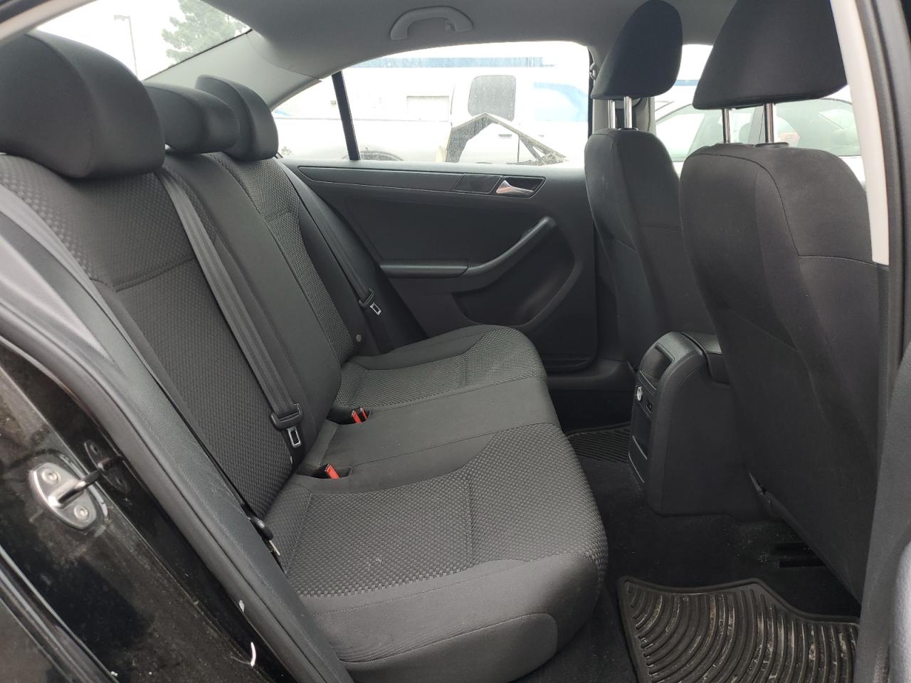 2014 Volkswagen Jetta Base VIN: 3VW2K7AJ5EM333587 Lot: 84480545