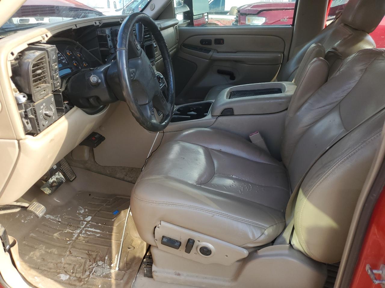 2005 Chevrolet Silverado K3500 VIN: 1GCJK33235F818159 Lot: 82311845