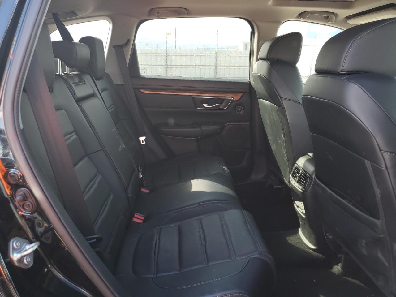 2018 Honda Cr-V Exl VIN: 7FARW2H83JE077822 Lot: 82393695