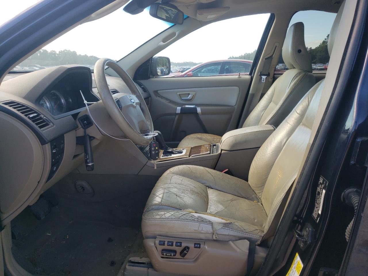 2011 Volvo Xc90 3.2 VIN: YV4952CZ9B1573665 Lot: 81672825