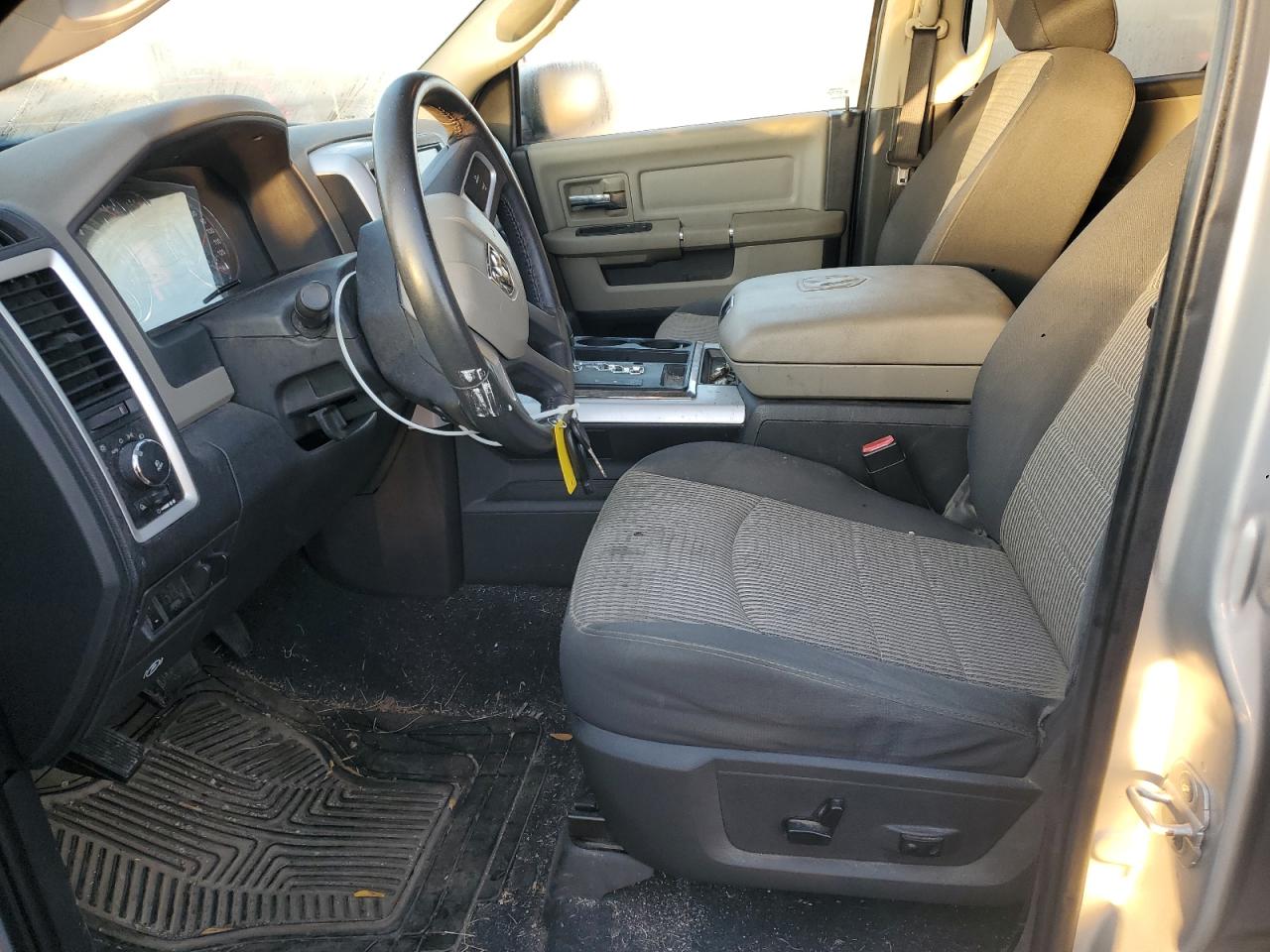 2011 Dodge Ram 1500 VIN: 1D7RV1GT1BS690823 Lot: 90586865