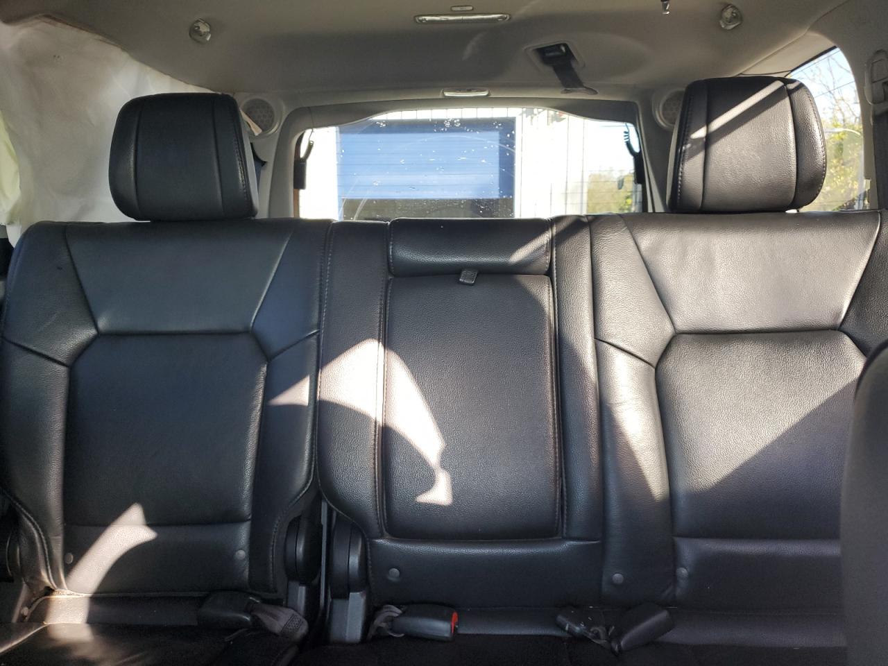 2012 Honda Pilot Touring VIN: 5FNYF4H9XCB055945 Lot: 84244365